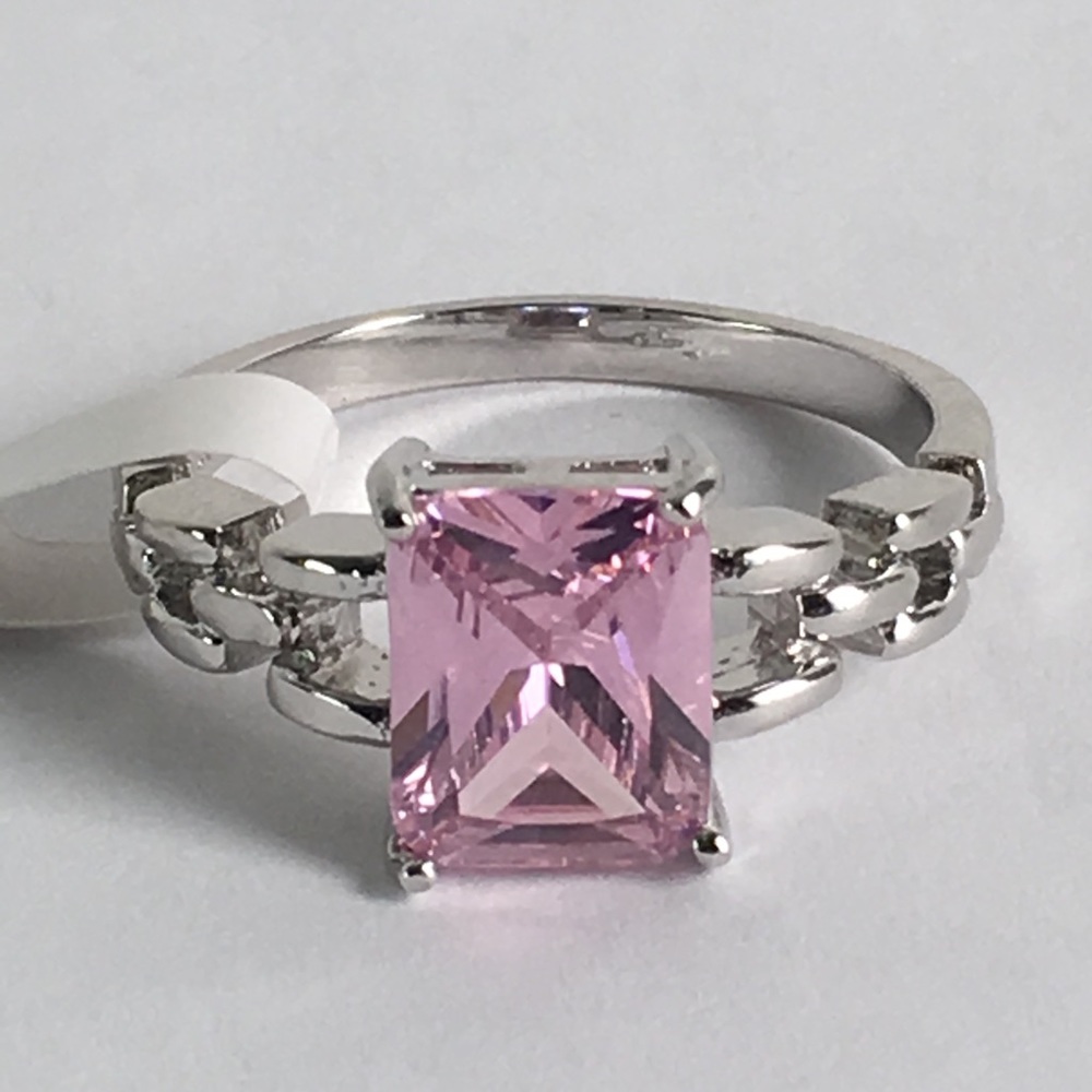 NEW WOMENS RING SIZE 10 - Picture 4 of 14